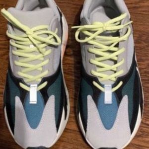 Yeezy Boost 700 ‘Wave Runner’
